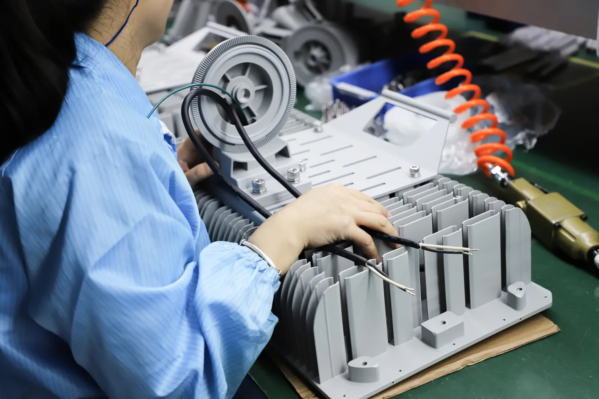 Wiring inspection on a heatsink